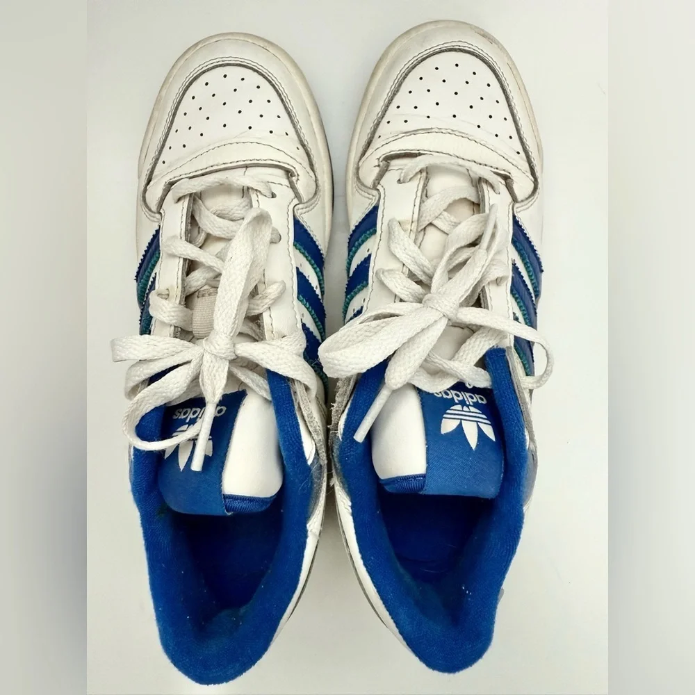 Adidas Kids White and Navy Sneakers -Size 5 - Picture 6 of 10